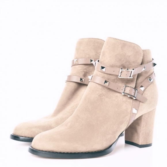 Valentino Garavani rockstud ankle boots
